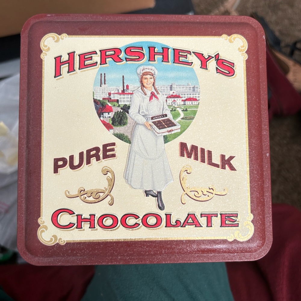 Hershey"s 1992 Vintage candy box, The Hershey girl,  pre-owned good condition